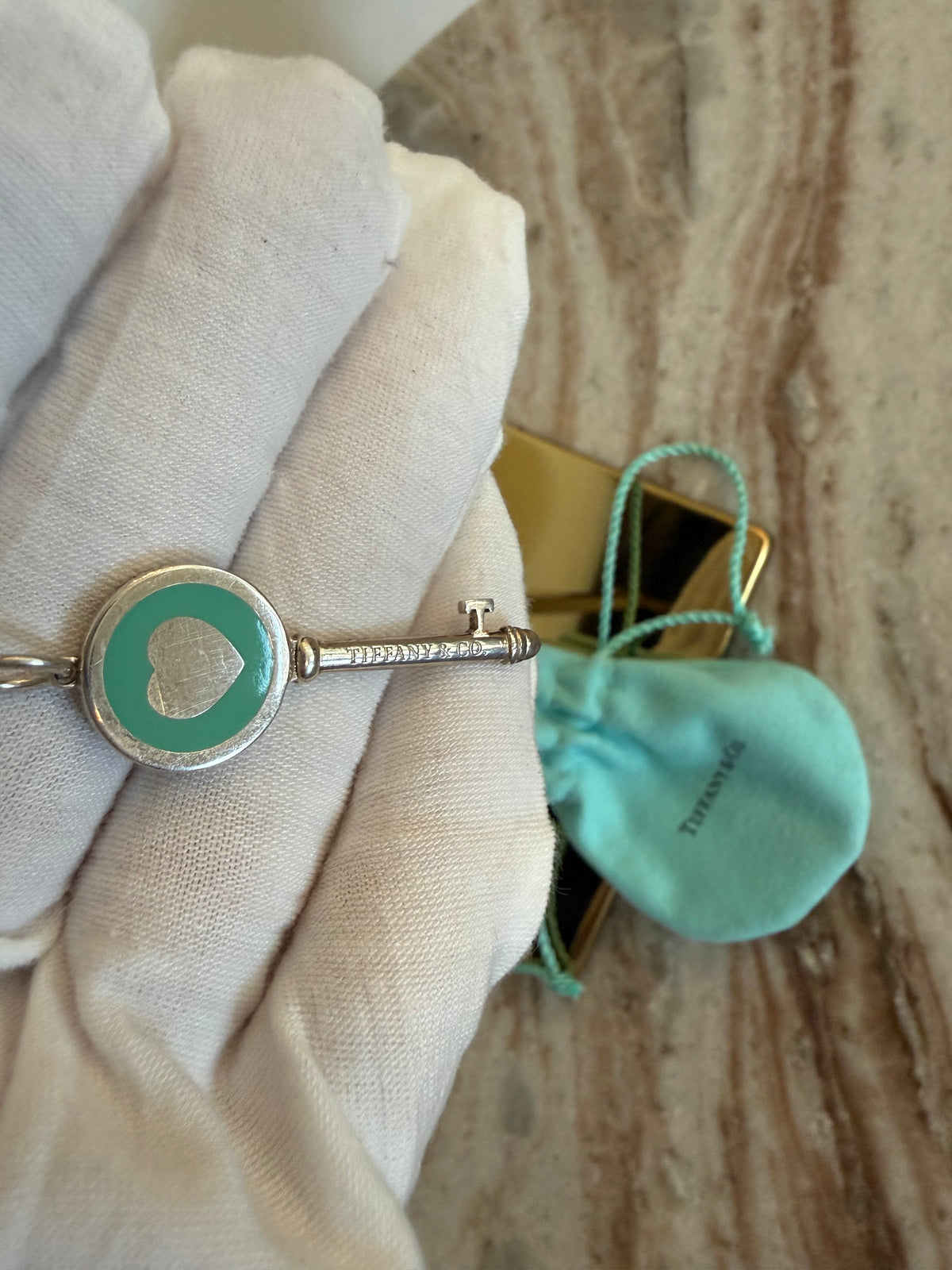 Tiffany & Co. Return to Tiffany® Heart Key – Tiffany Blue